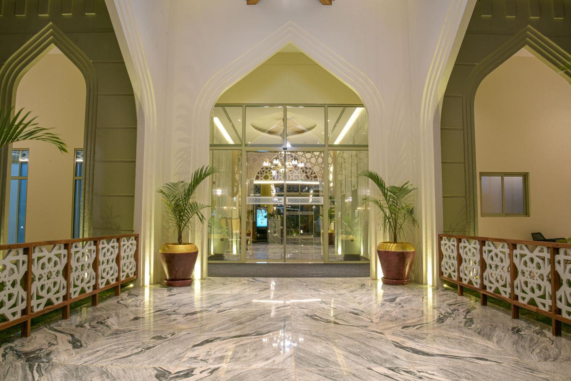 Golden Tulip Zanzibar Airport Hotel & Spa Exterior photo