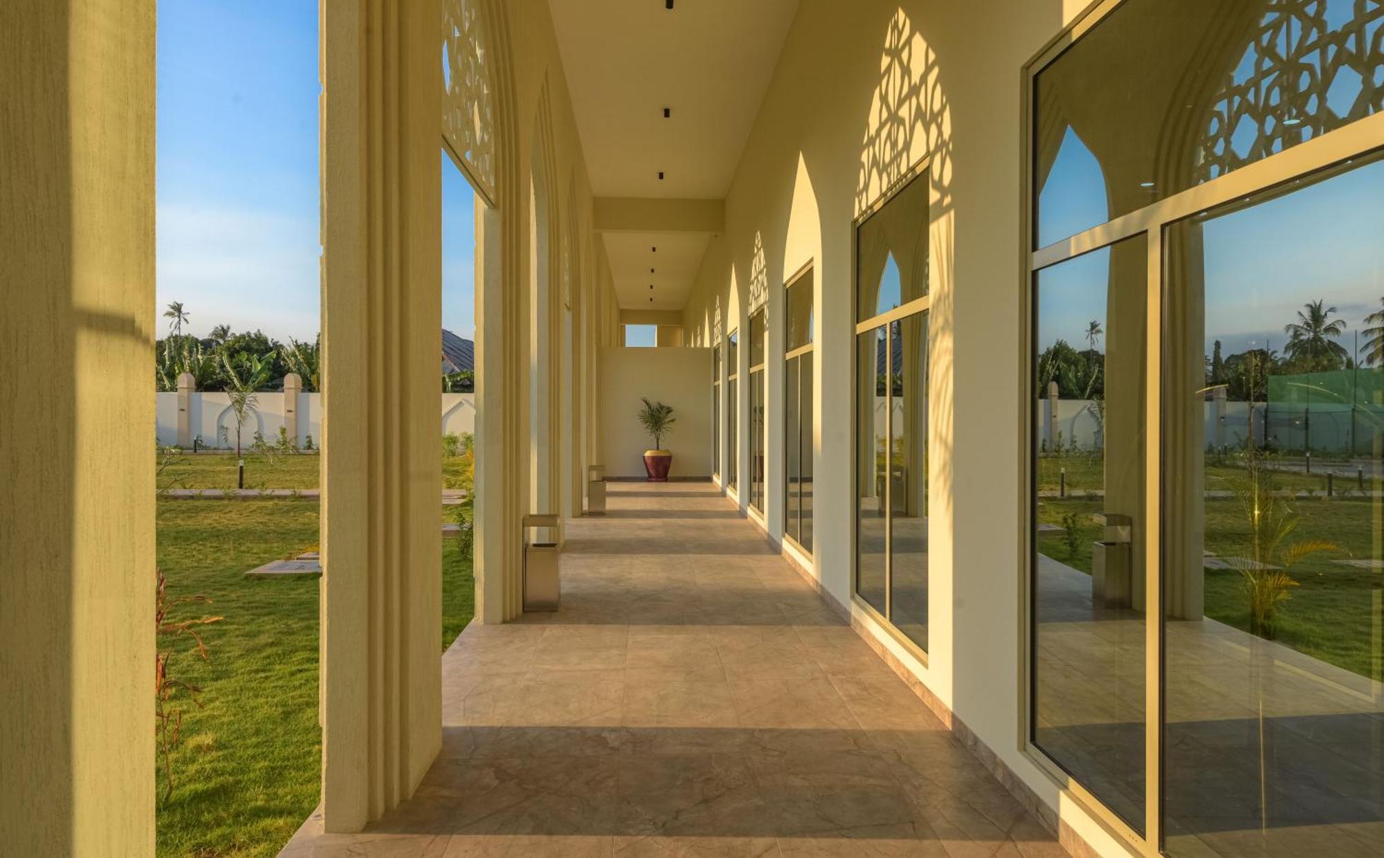Golden Tulip Zanzibar Airport Hotel & Spa Exterior photo