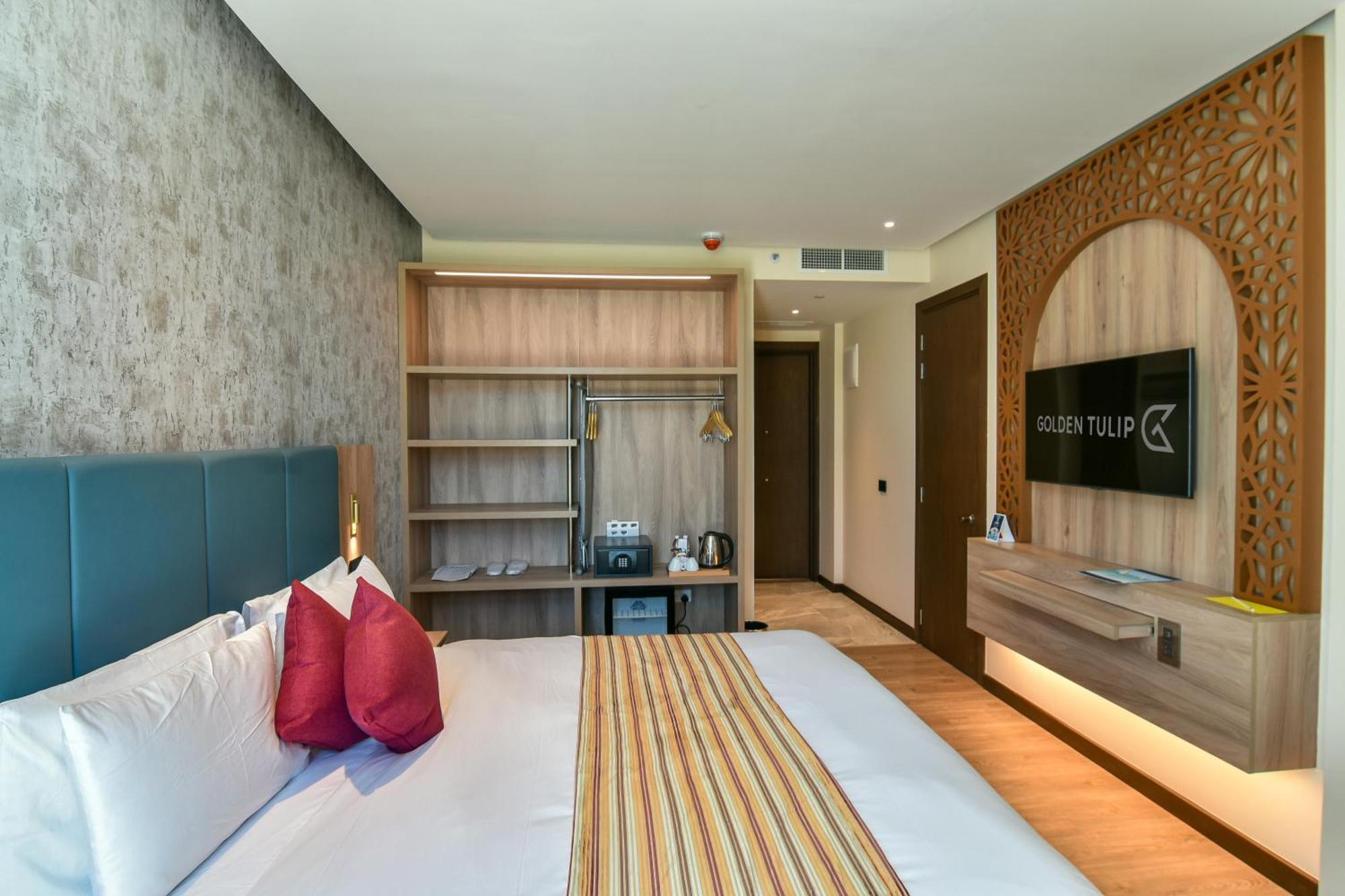 Golden Tulip Zanzibar Airport Hotel & Spa Exterior photo