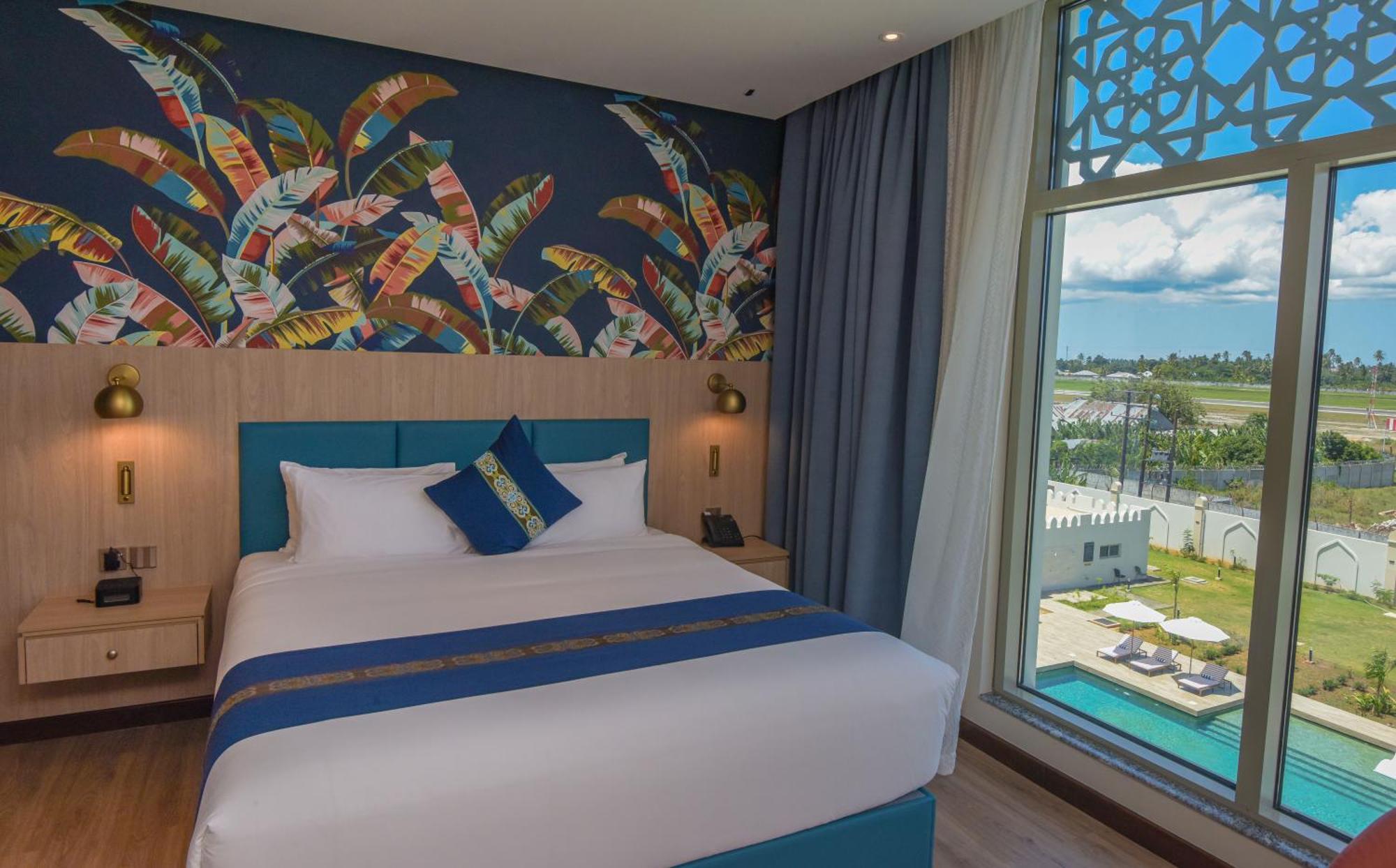 Golden Tulip Zanzibar Airport Hotel & Spa Exterior photo